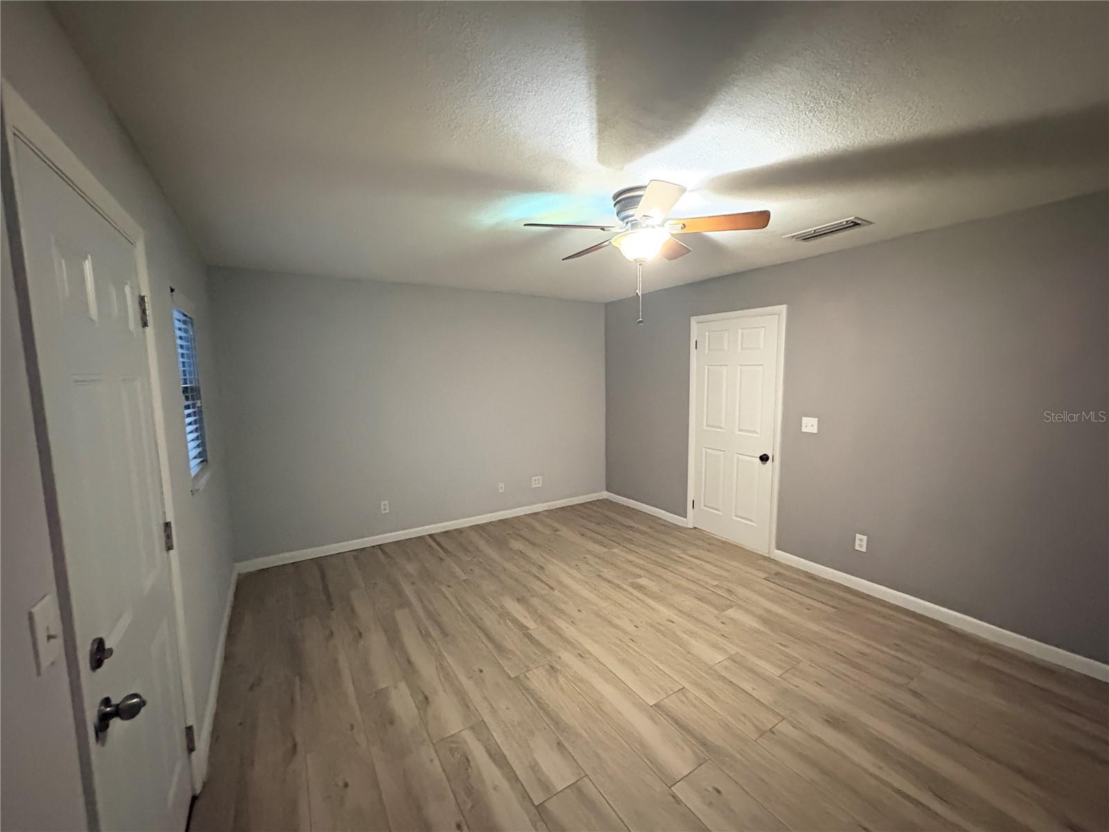1722 Nw 35 St Property Photo 17