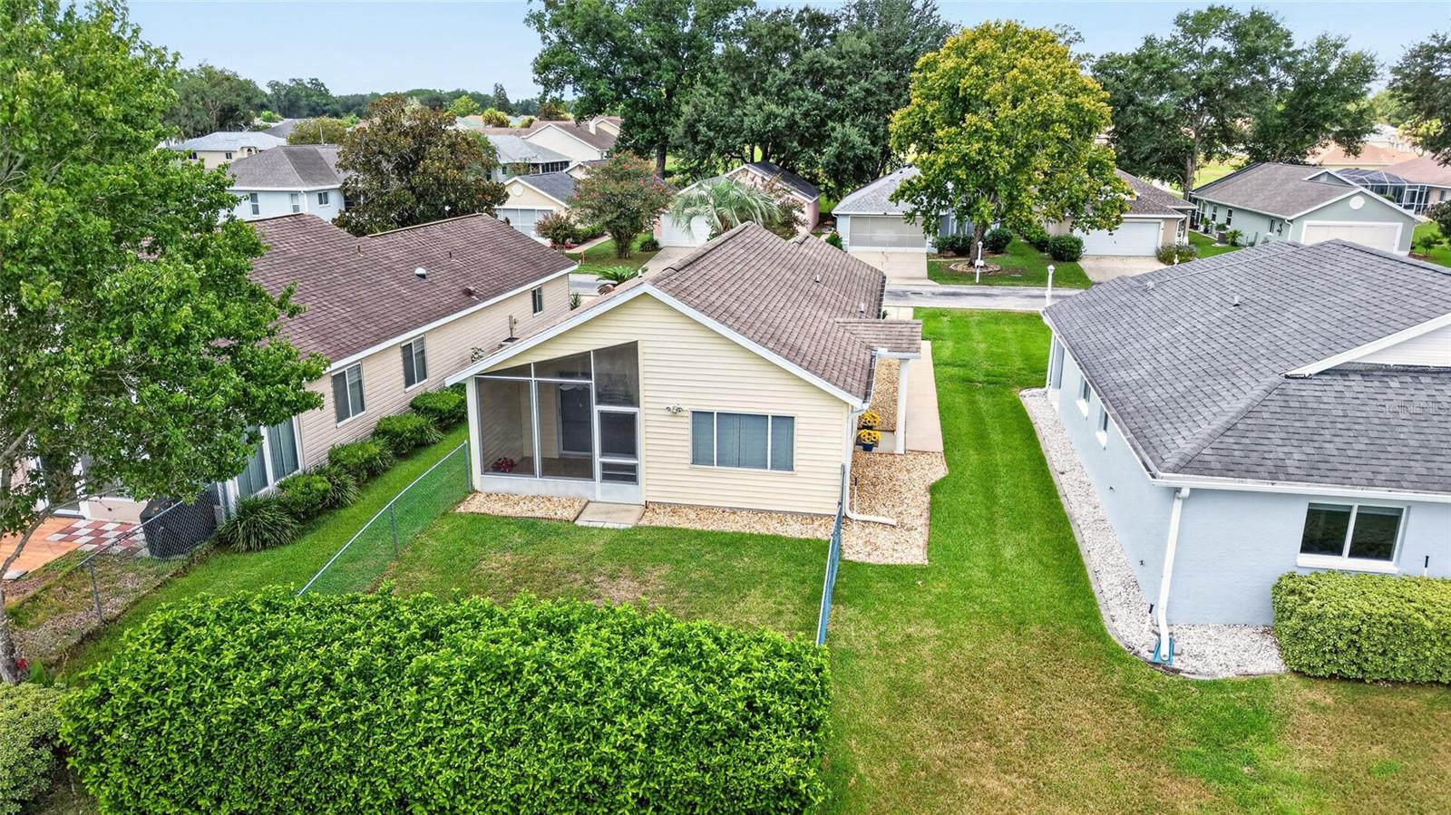 1921 Nw 50th Cir Property Photo 35