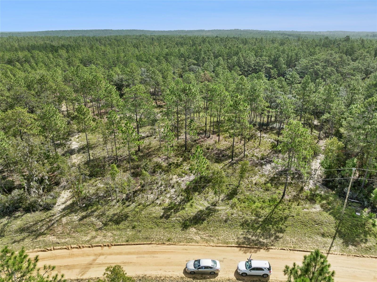 240 Cessna Way Property Photo 1