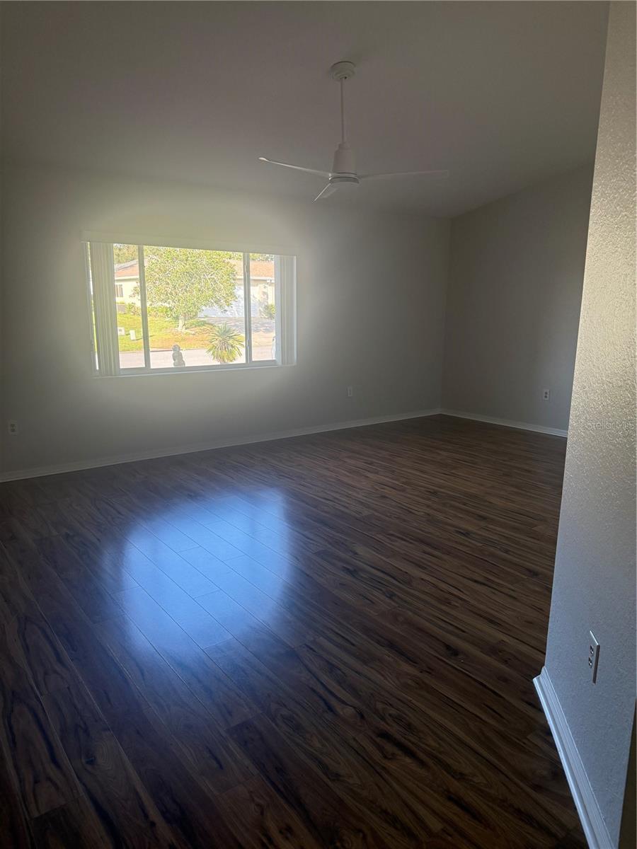 9050 Se 135th Loop Property Photo 4