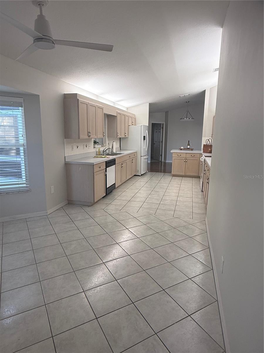 9050 Se 135th Loop Property Photo 6