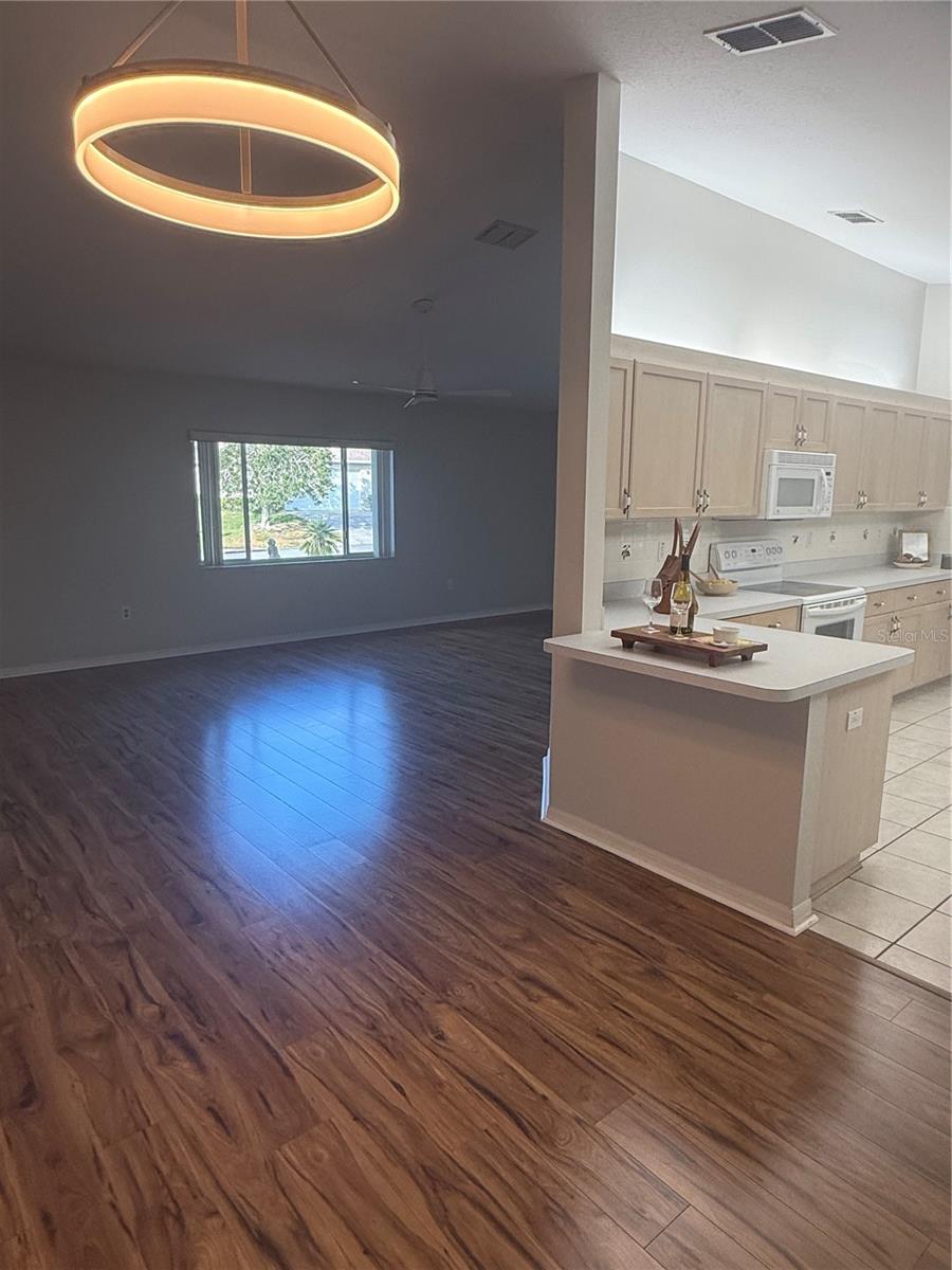 9050 Se 135th Loop Property Photo 8