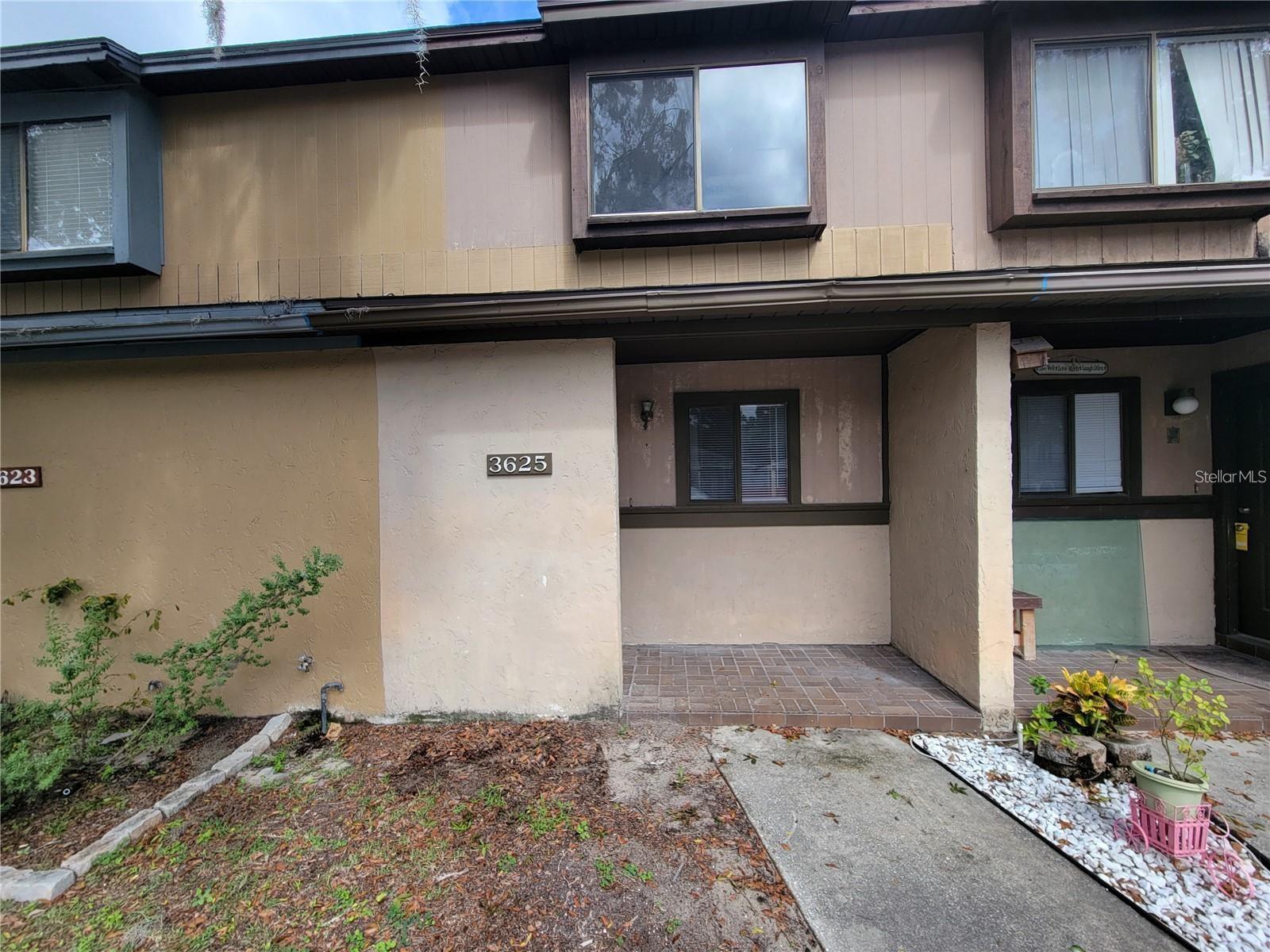 3625 Ne 20th Pl Property Photo 1