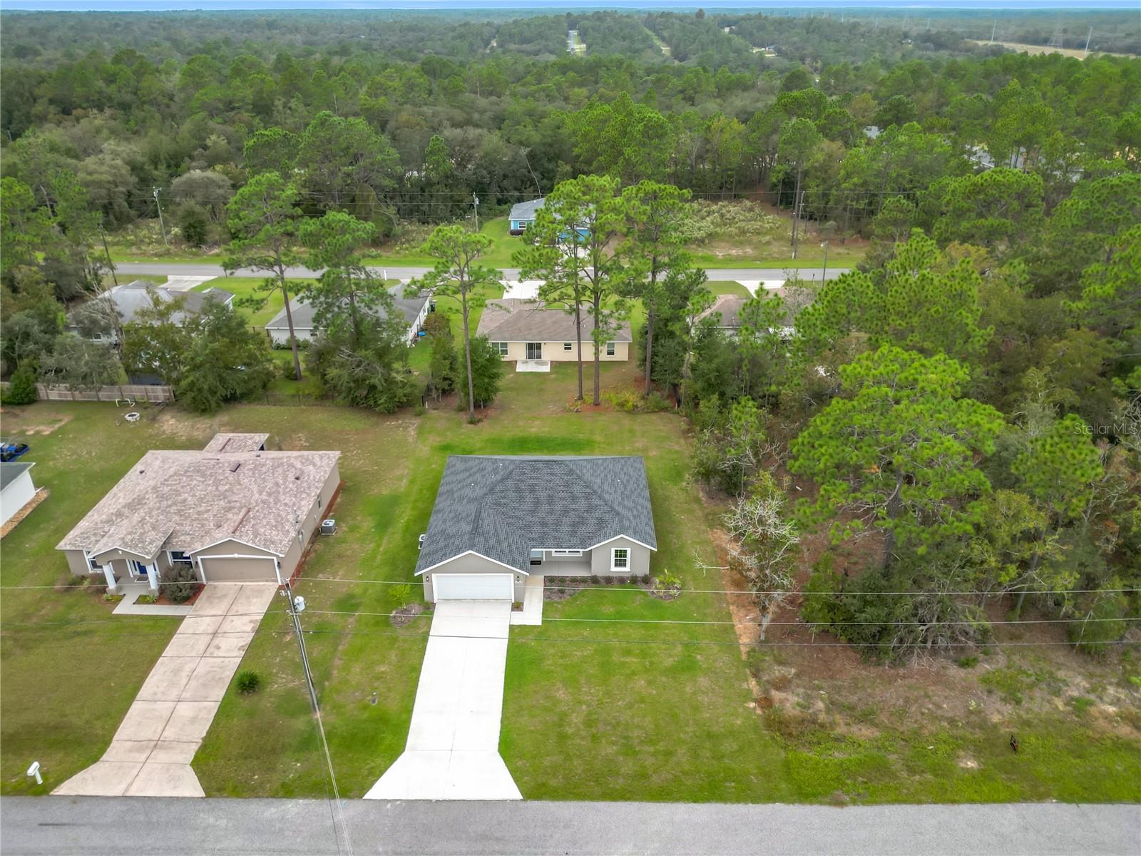 6526 N Earlshire Ter Property Photo 4