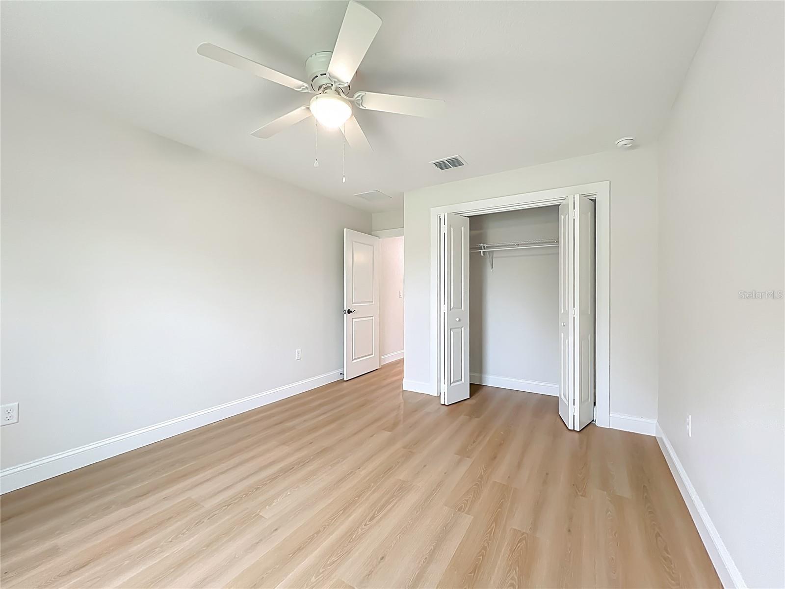 6526 N Earlshire Ter Property Photo 37