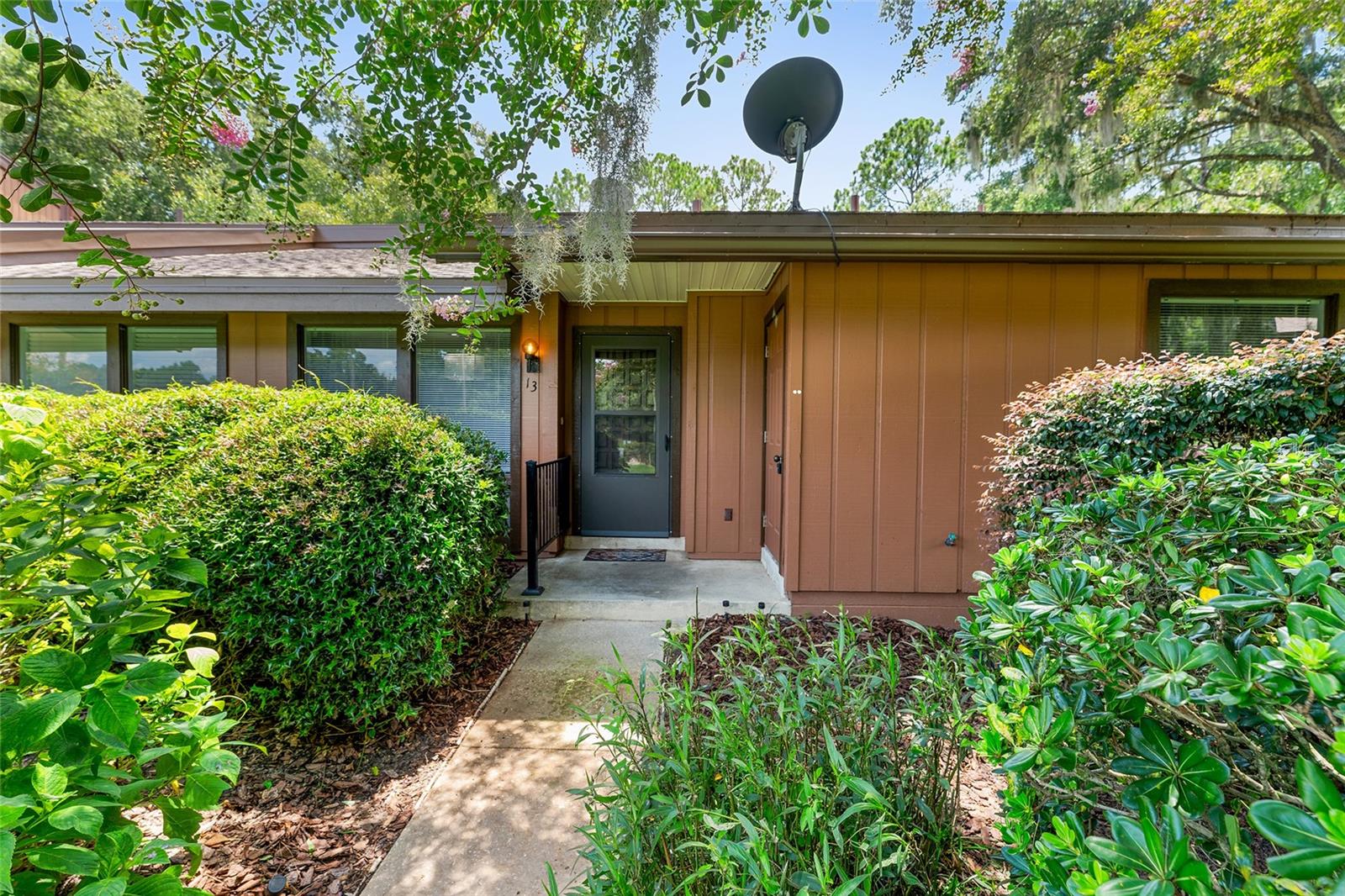 19660 Sw 83rd Place Rd #c13 Property Photo 4