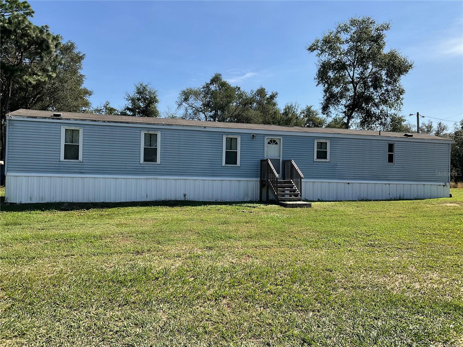 18057 SE 20TH PL Property Photo 1