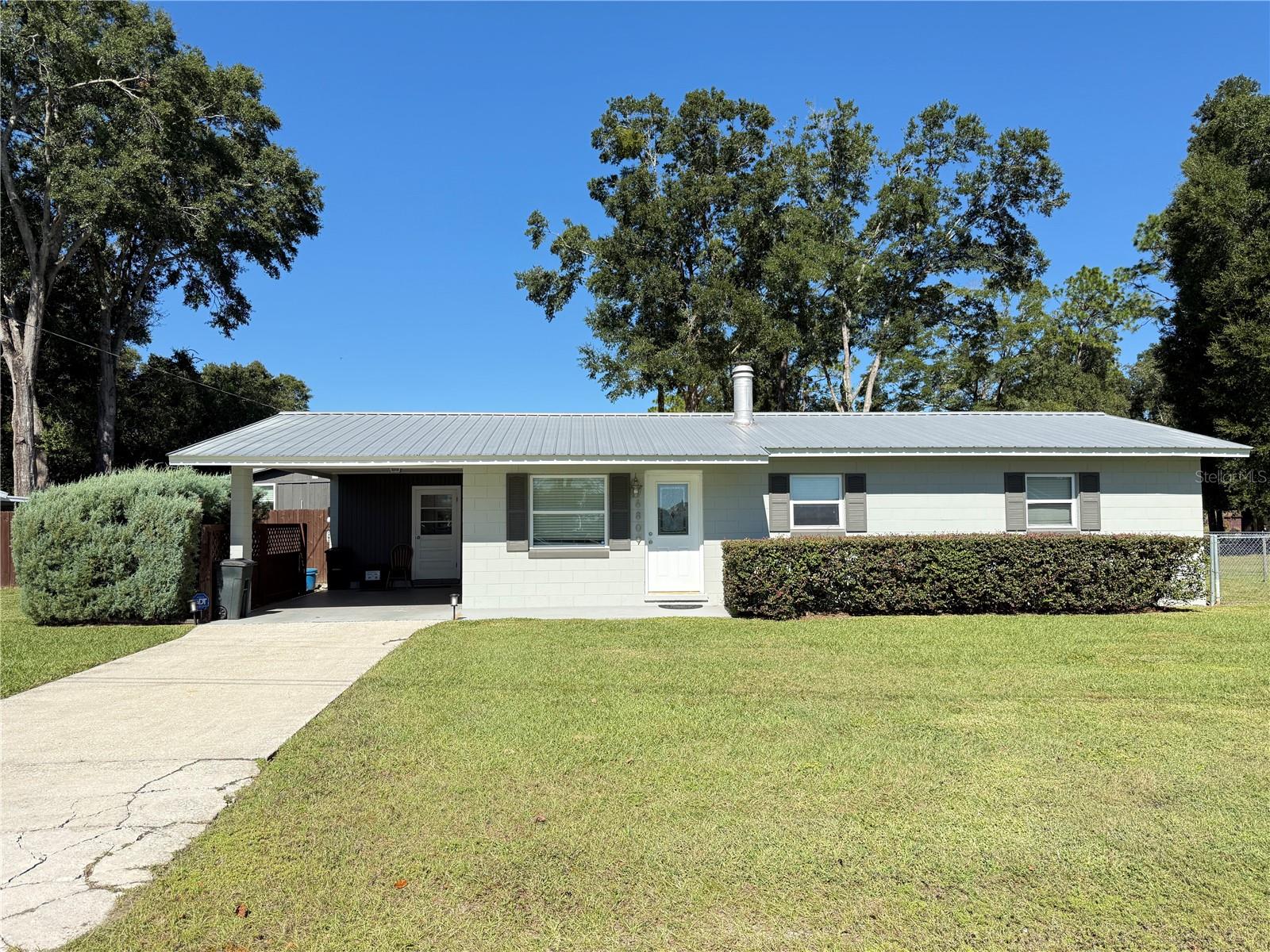 6809 NW 60TH ST Property Photo 1