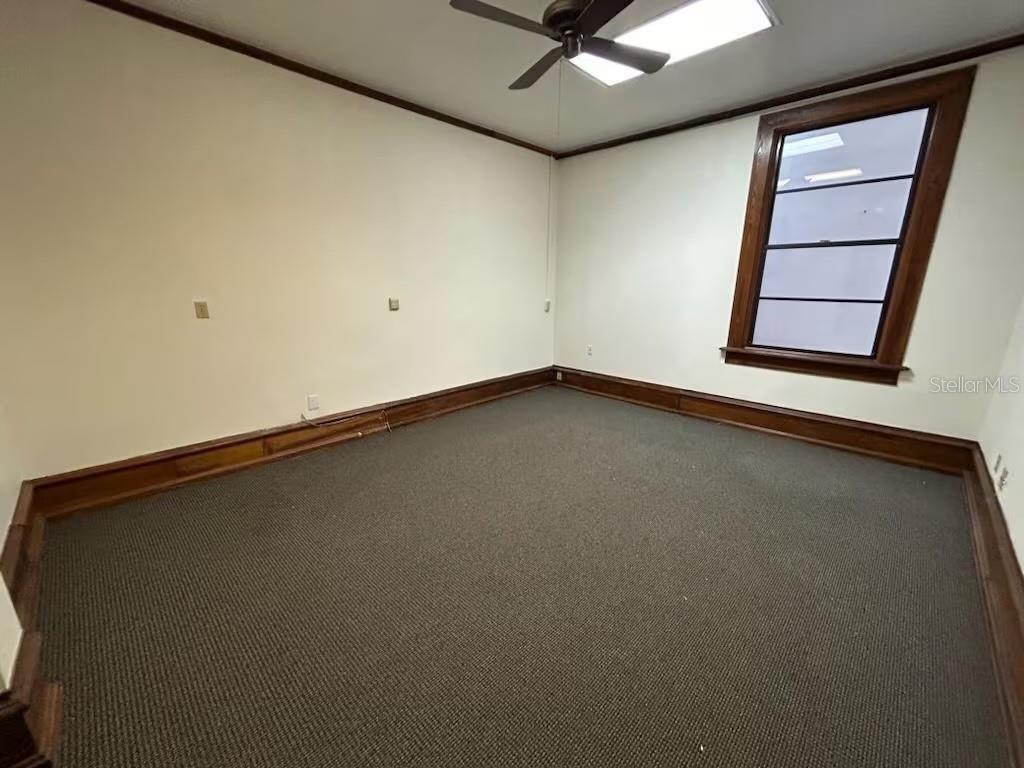44 Se 1st Ave Property Photo 3