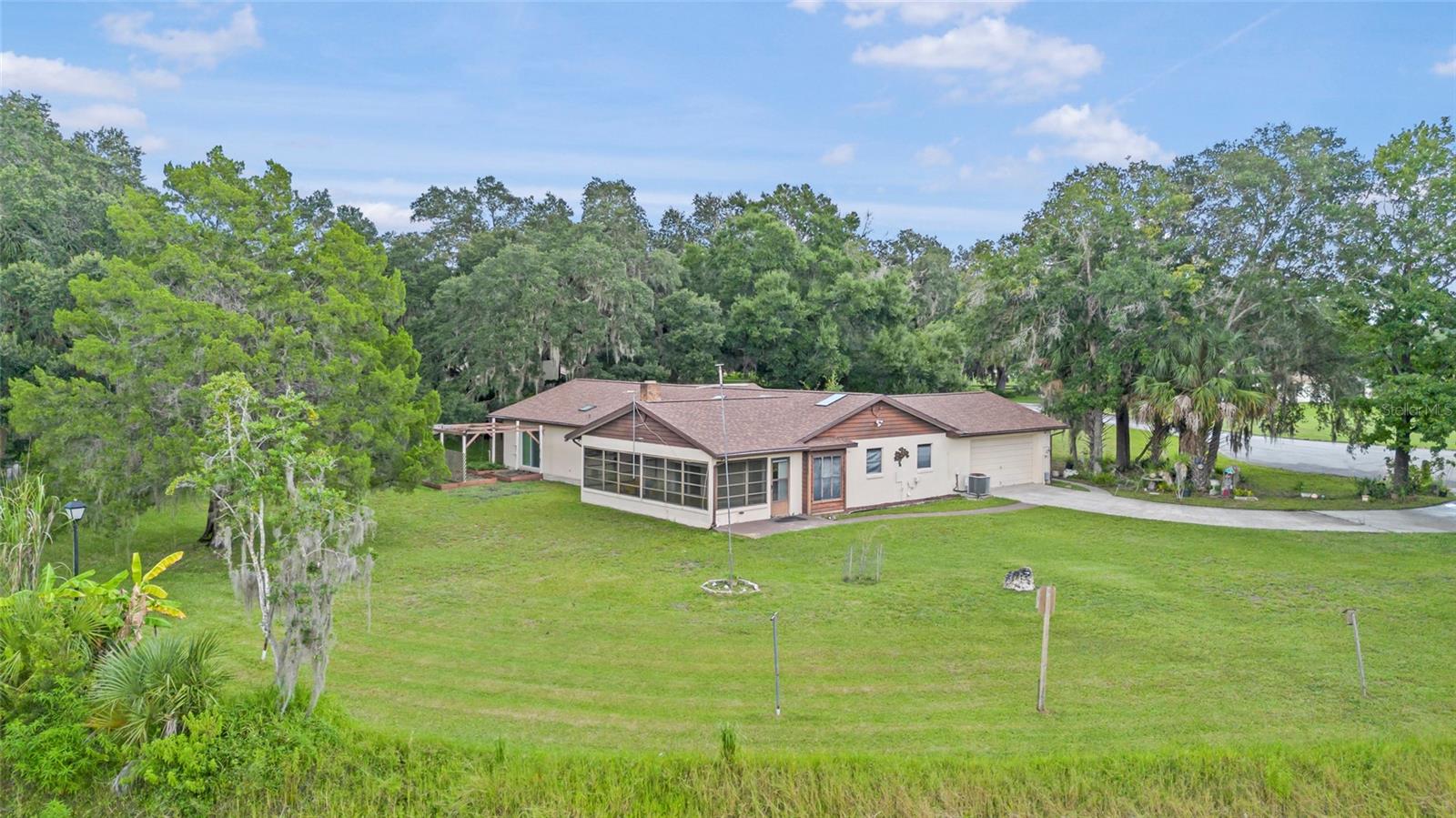 53 N Archwood Dr Property Photo 3
