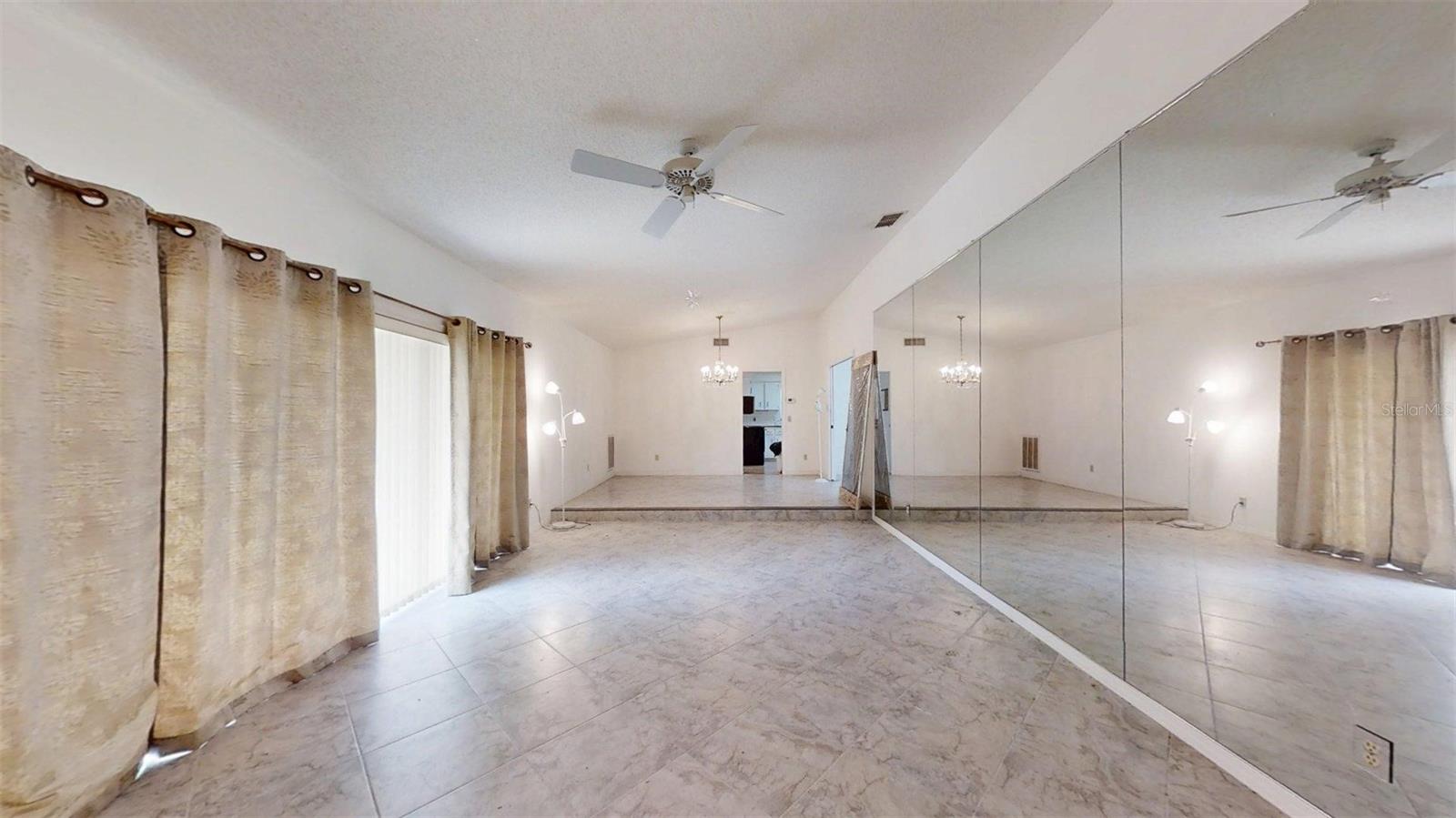 53 N Archwood Dr Property Photo 15