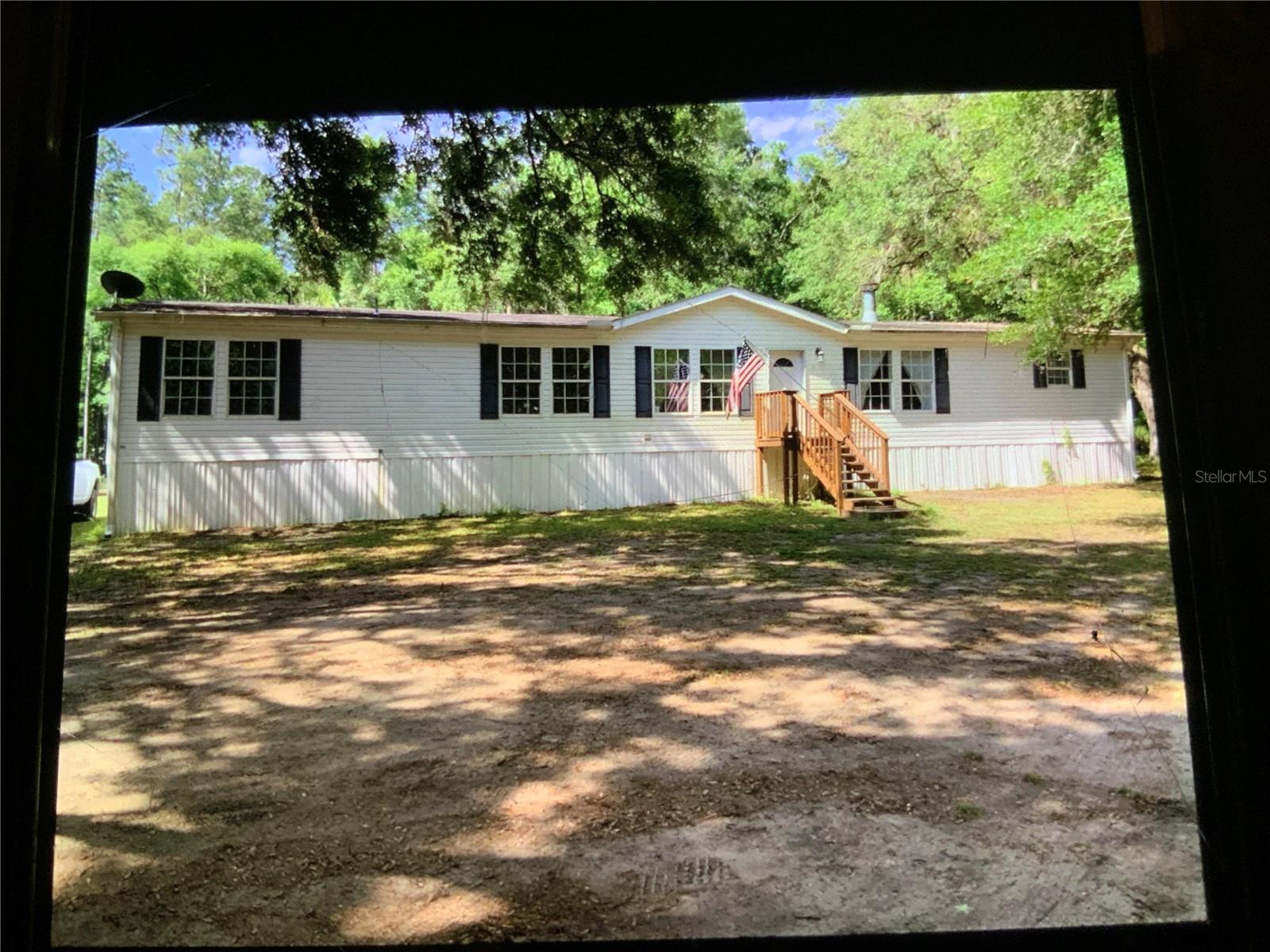 13080 Nw 168th Pl Property Photo 19