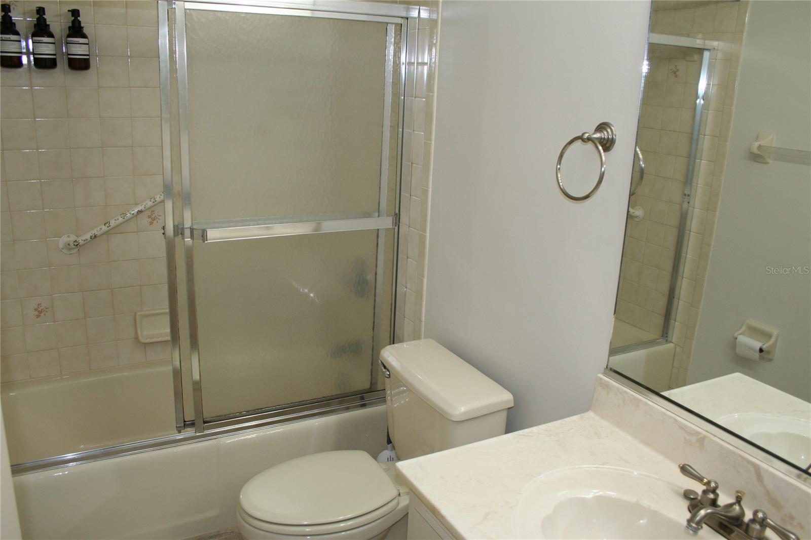 3706 Ne 16th Pl Property Photo 8