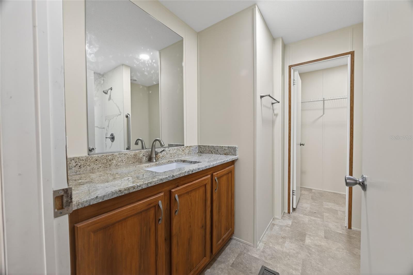 3883 Se 55th Ct Property Photo 13