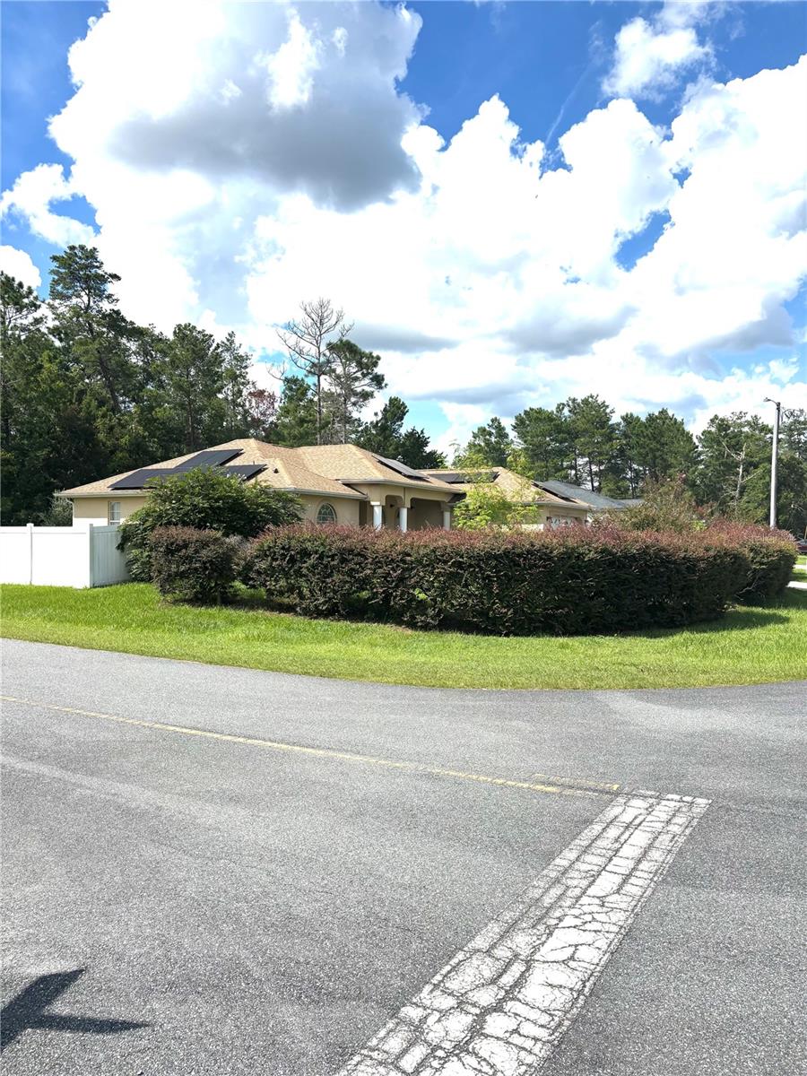 3715 Sw 127th Lane Rd Property Photo 2