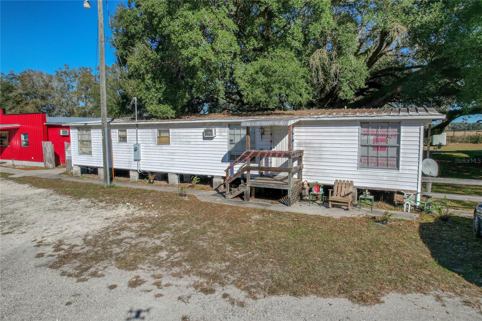 2451 Se Highway 41 Property Photo 4