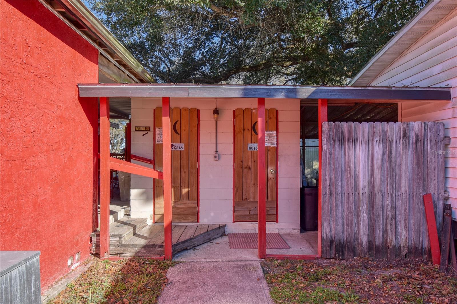 2451 Se Highway 41 Property Photo 43