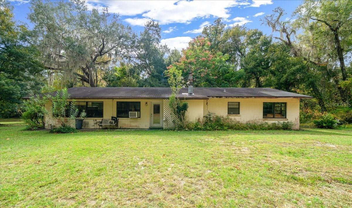 7173 W R Thomas Rd Property Photo 22
