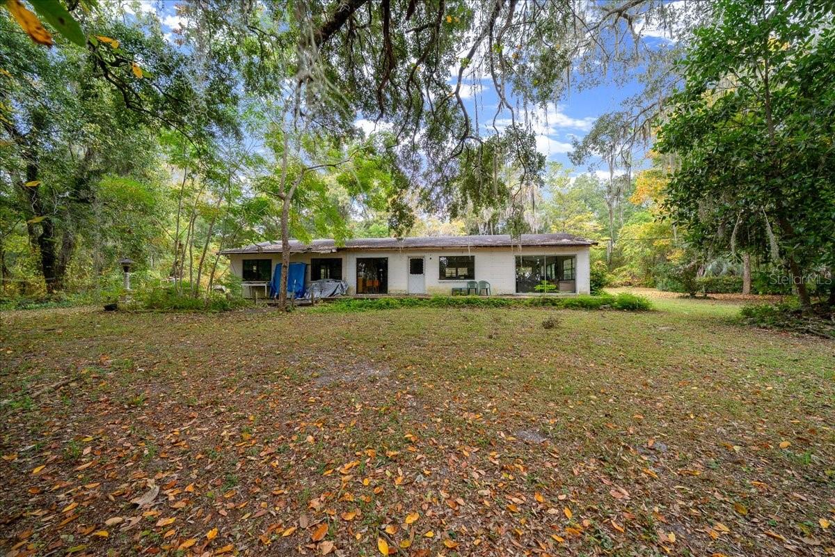 7173 W R Thomas Rd Property Photo 23
