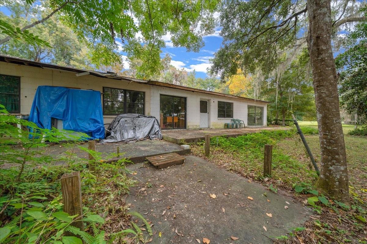 7173 W R Thomas Rd Property Photo 26