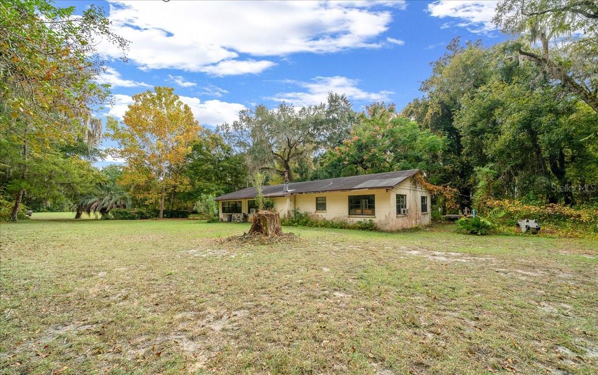 7173 W R Thomas Rd Property Photo 29