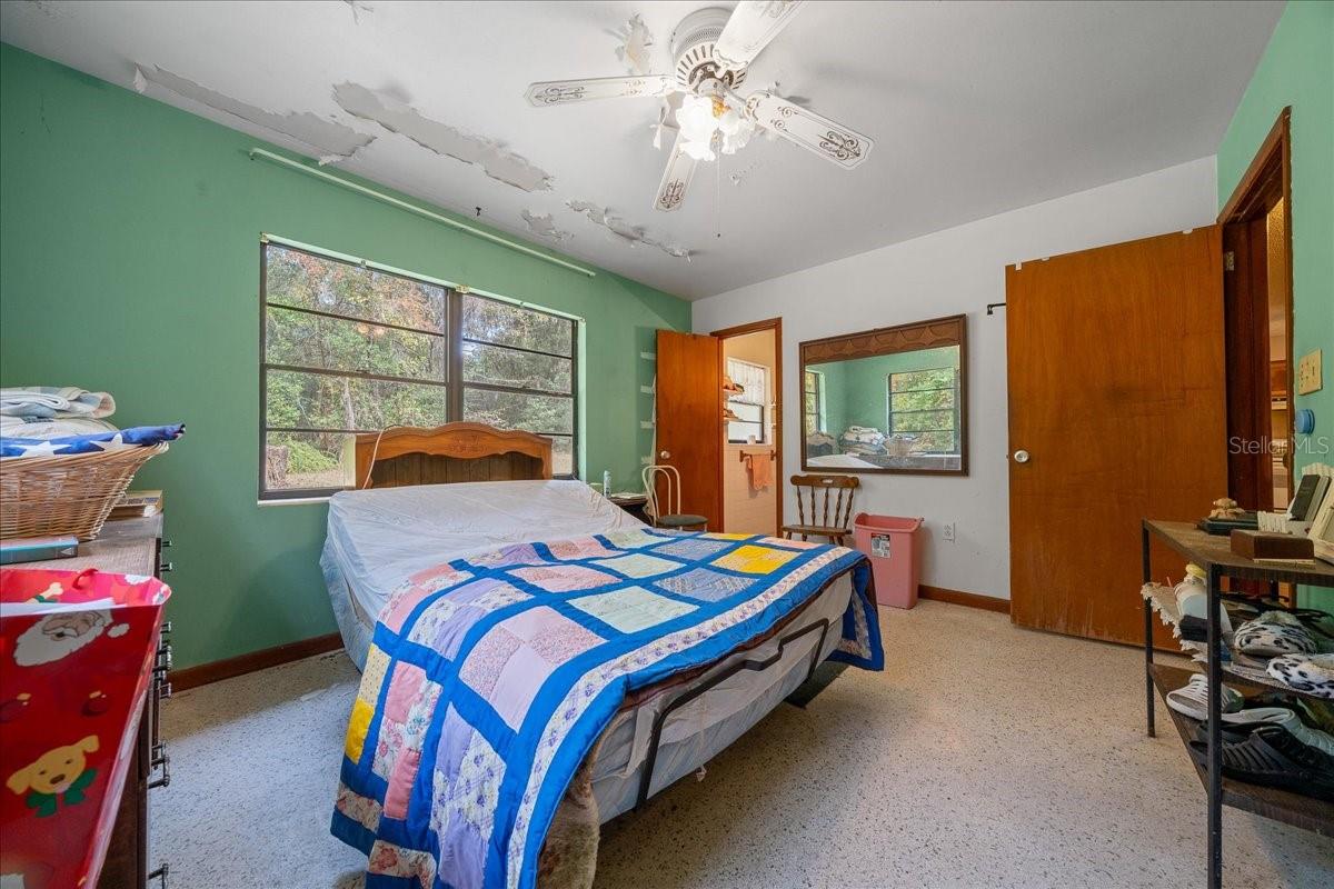 7173 W R Thomas Rd Property Photo 50