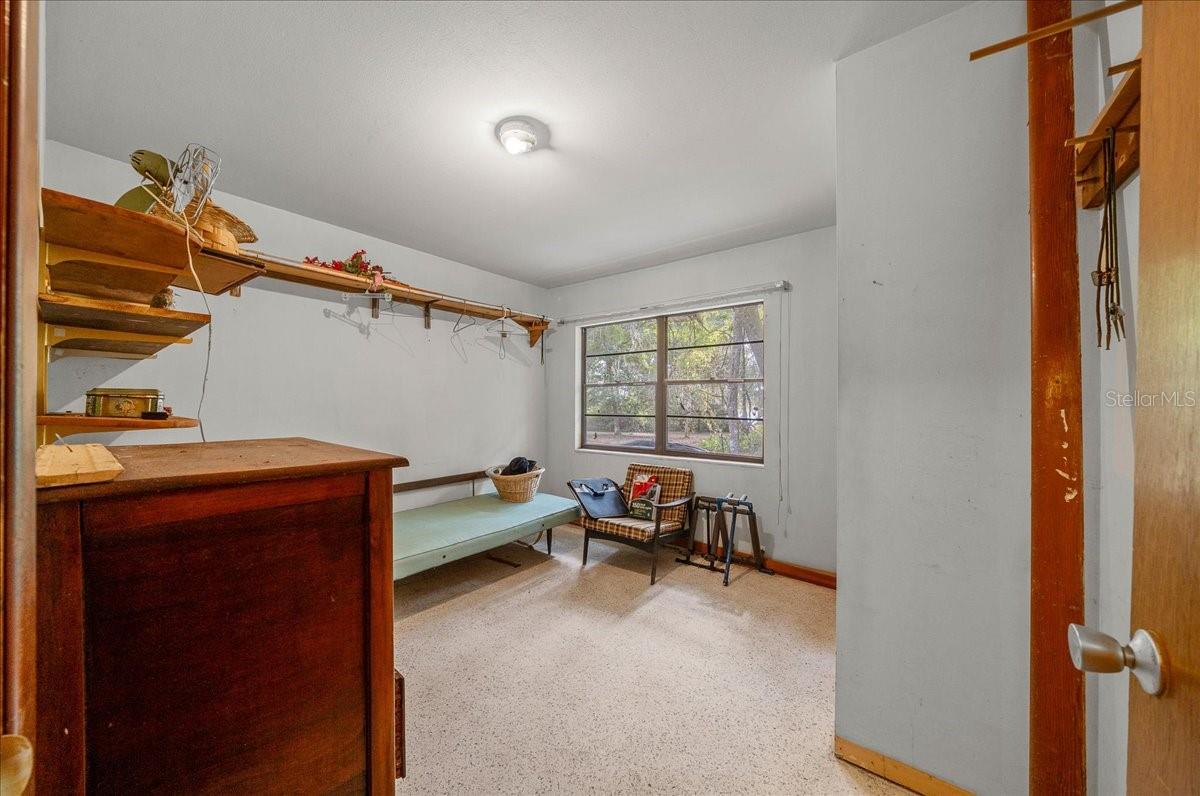 7173 W R Thomas Rd Property Photo 51