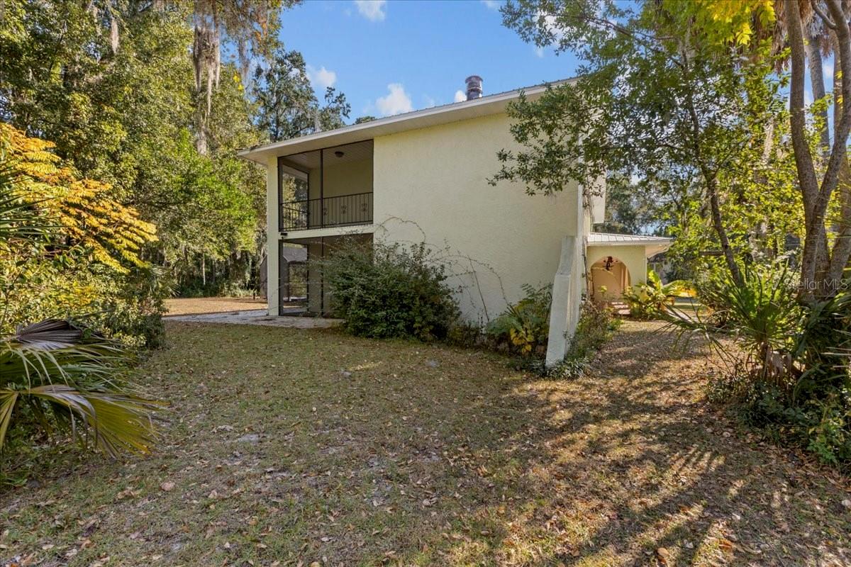 155 S Court St Property Photo 61