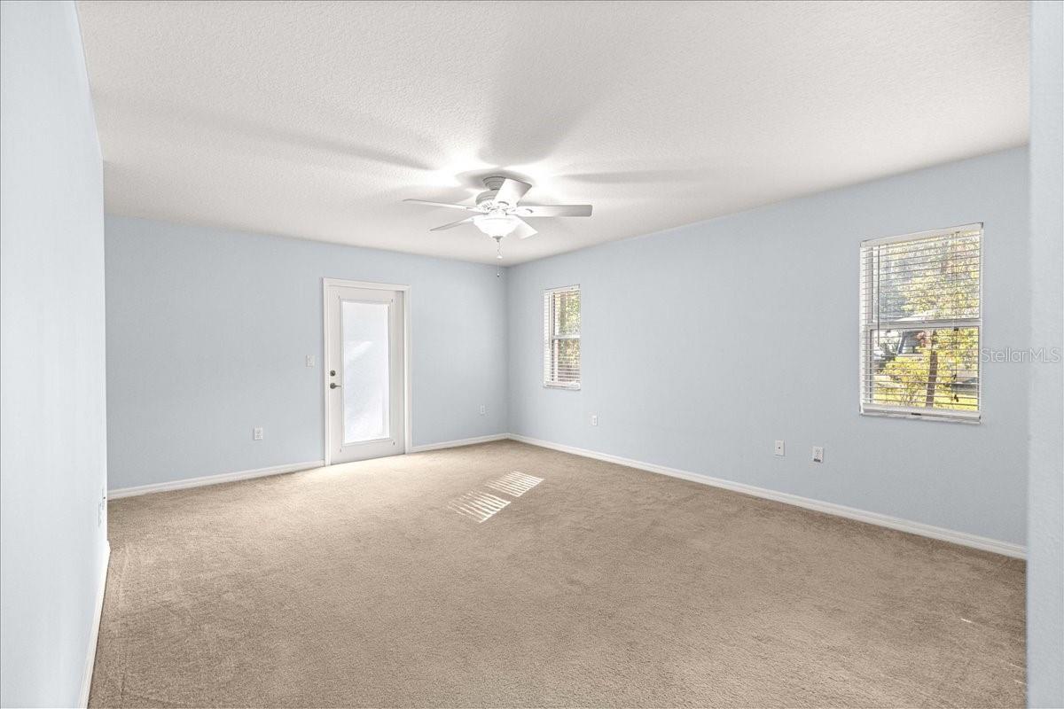 21595 Sw 84th Loop Property Photo 38