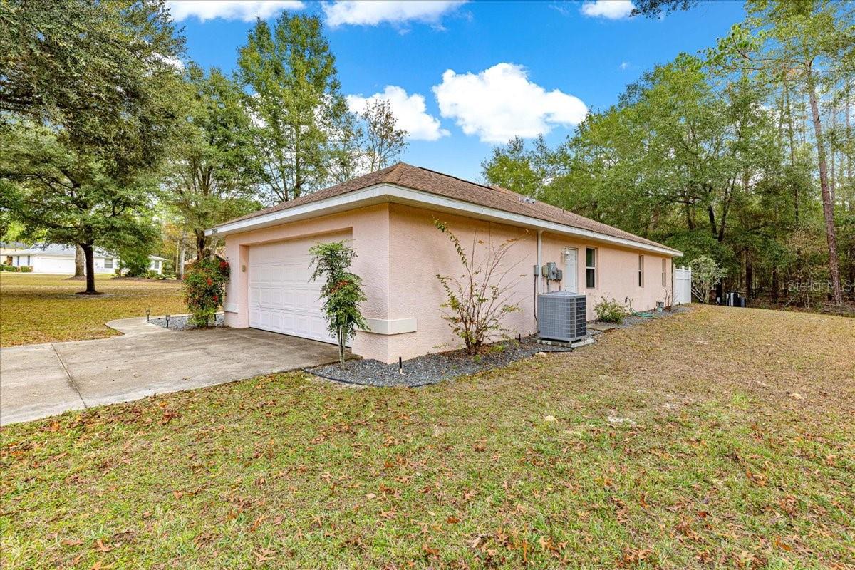 21595 Sw 84th Loop Property Photo 51