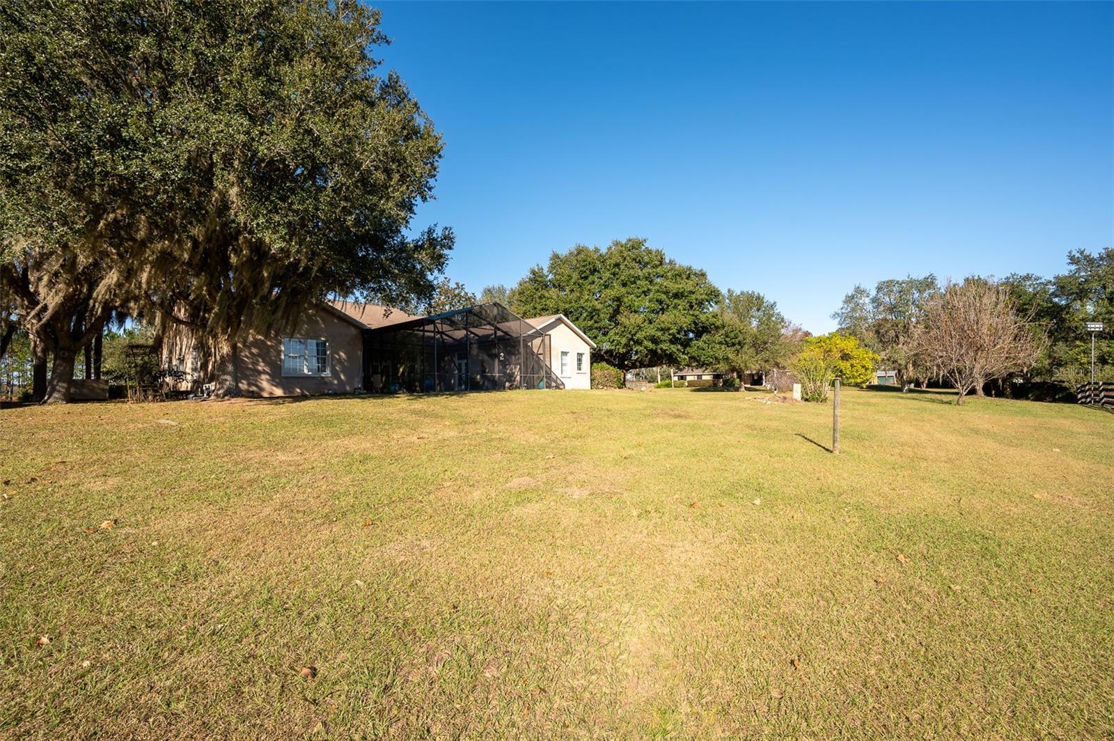 11715 Nw 90th Ave Property Photo 64