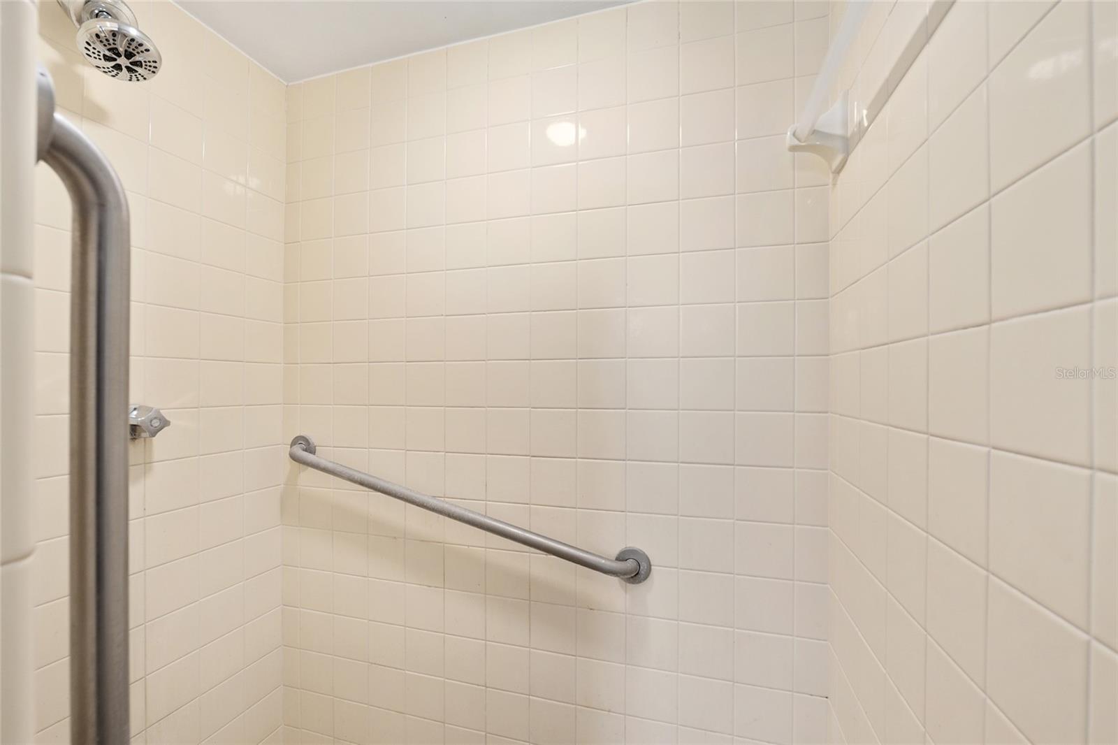 3300 Se 32nd St Property Photo 26