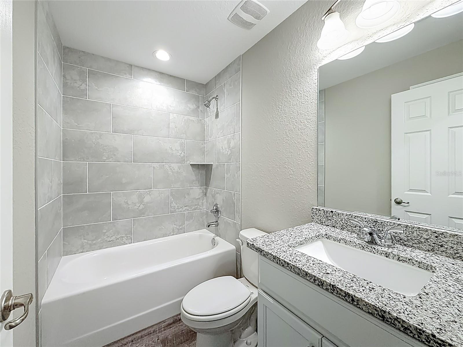 14805 Sw 32nd Pl Property Photo 25