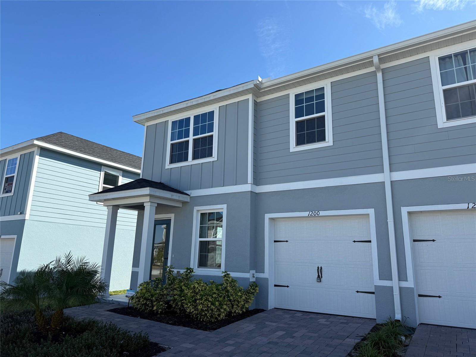 1200 Port Blue Way Property Photo 2