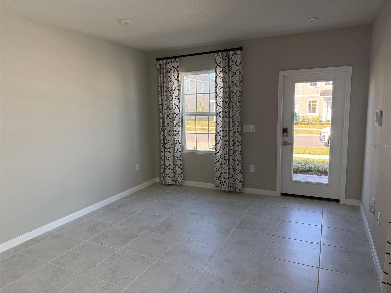 1200 Port Blue Way Property Photo 3