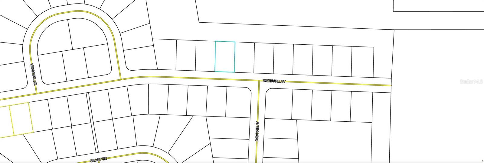 Lot 16 Unit 2 Blk 208 Waterfall St Property Photo 5