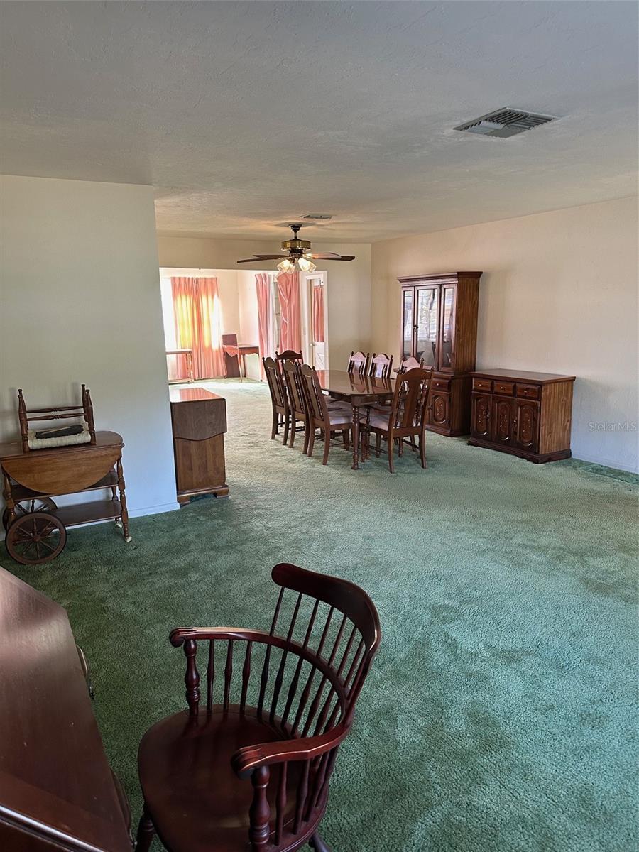 200 S Desoto St Property Photo 3