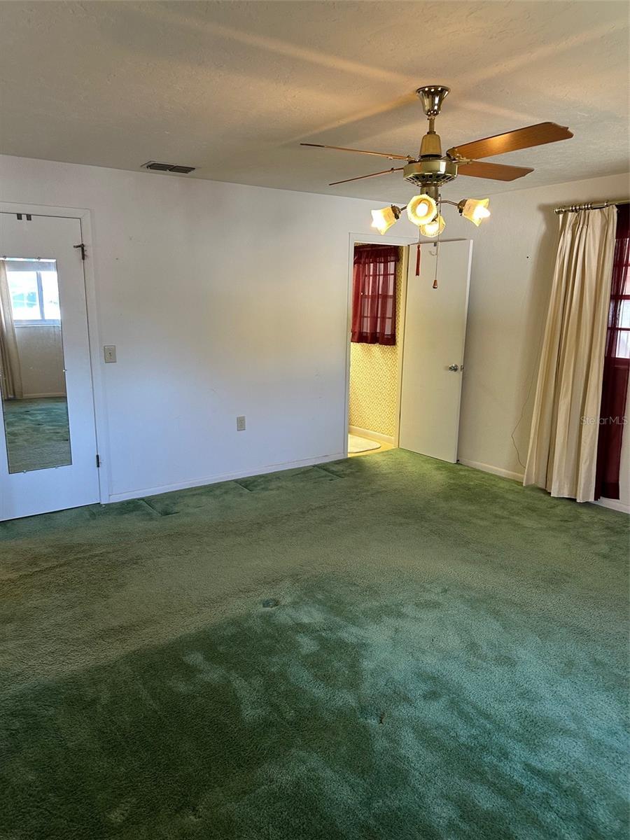200 S Desoto St Property Photo 18