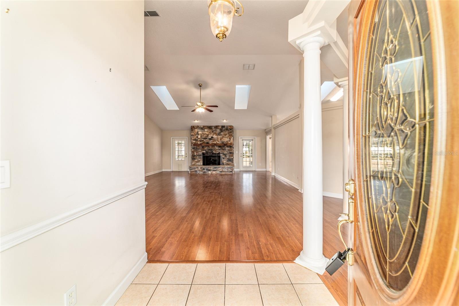9611 Sw 45th Ave Property Photo 3