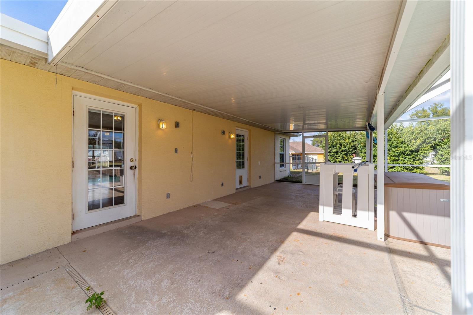 9611 Sw 45th Ave Property Photo 41