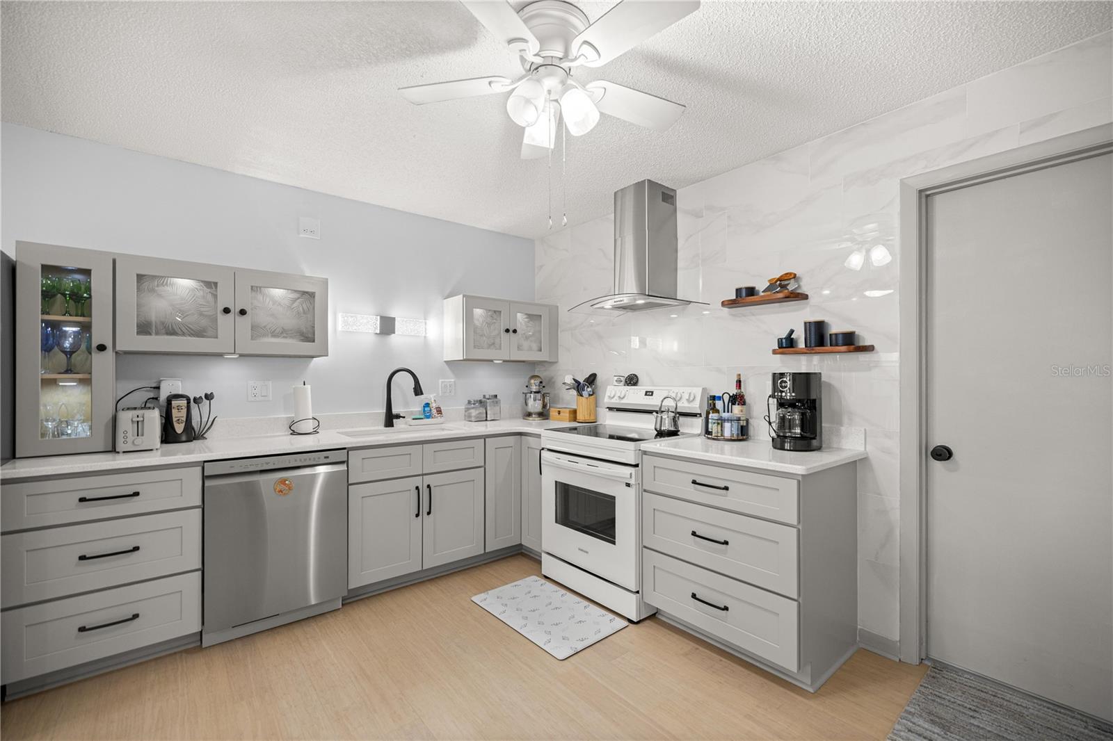 8868 Sw 97th Lane Rd #g Property Photo 8