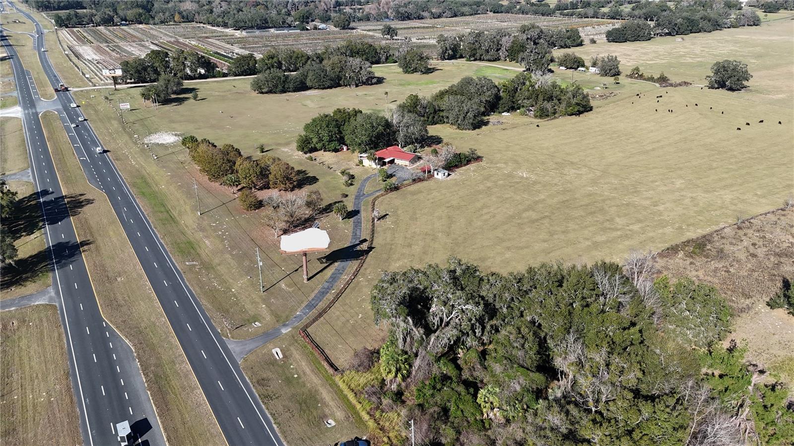 2155 Se County Highway 484 Property Photo 1