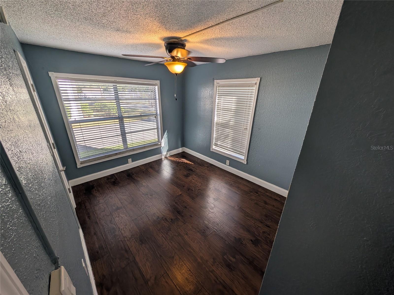 2564 Se 15th Ave #e Property Photo 19