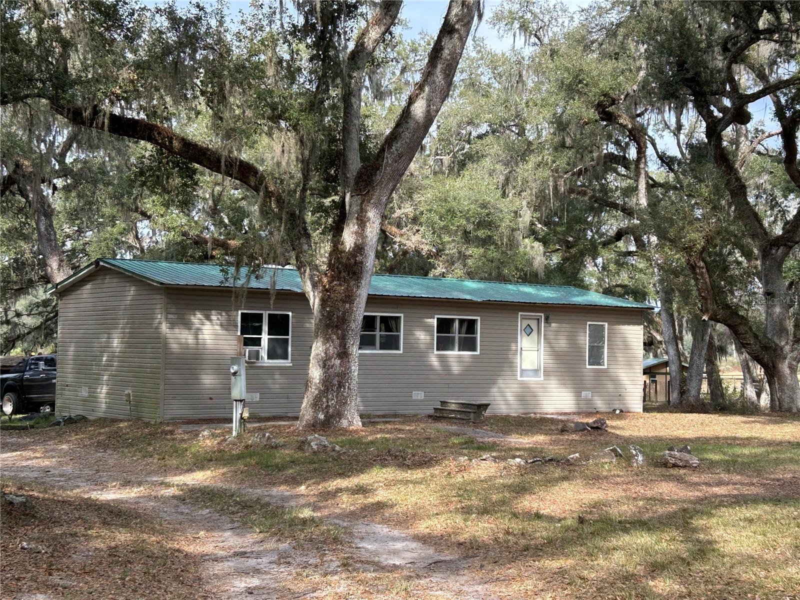 18251 Se 18th Ln Property Photo 1