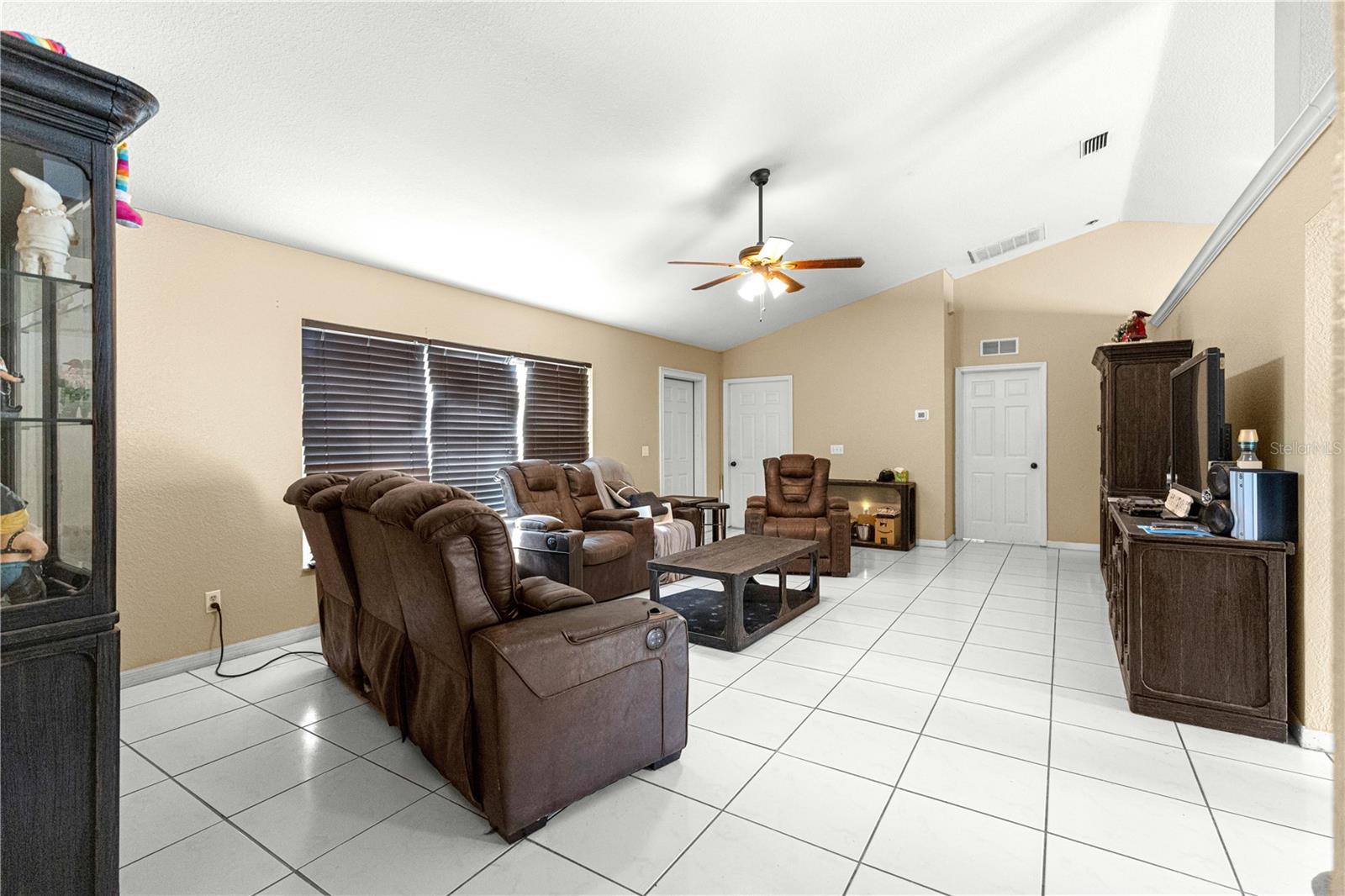 17179 Sw 41st Cir Property Photo 11