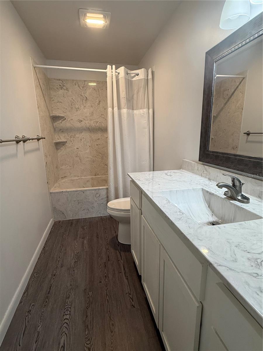 1021 Sw 26th St Property Photo 10