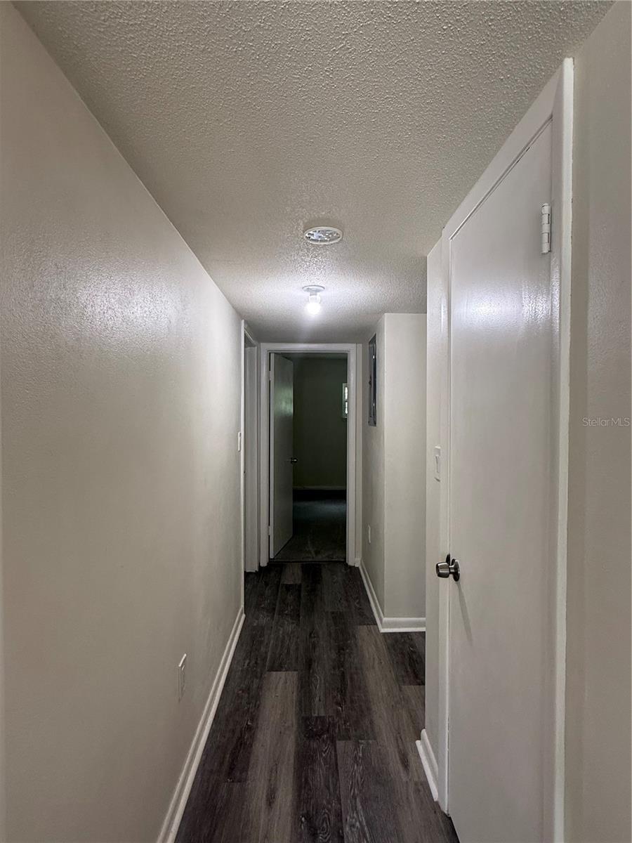 1021 Sw 26th St Property Photo 11