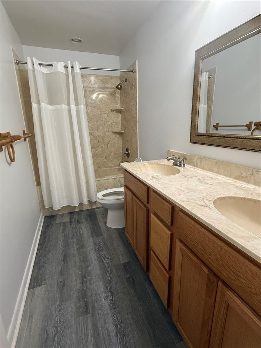1021 Sw 26th St Property Photo 14