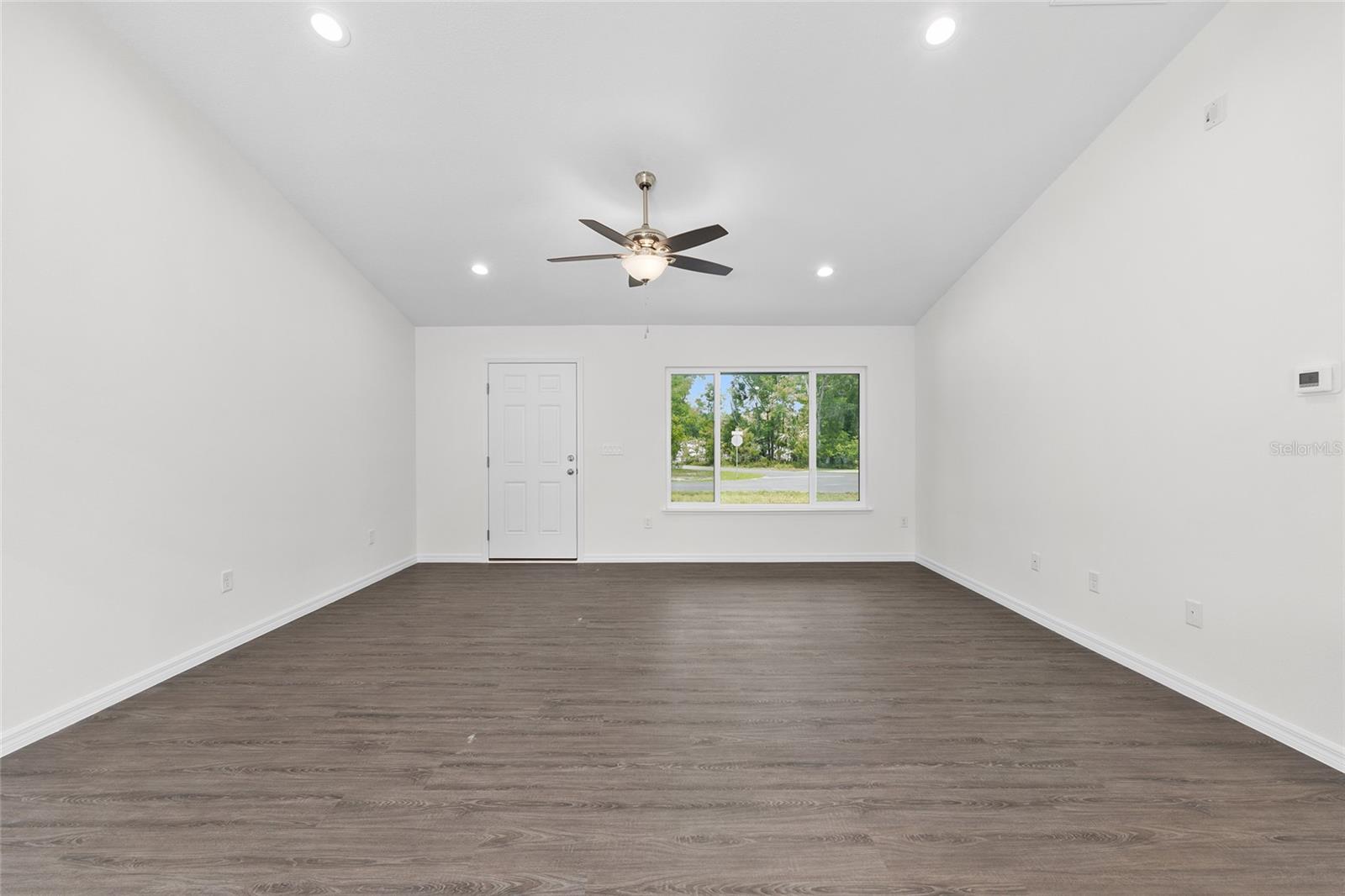 654 Ne 130th Ct Property Photo 11