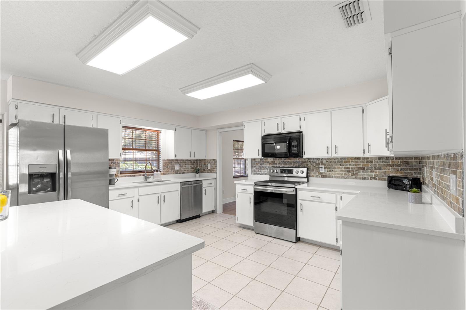15621 Se 103rd Ter Property Photo 15